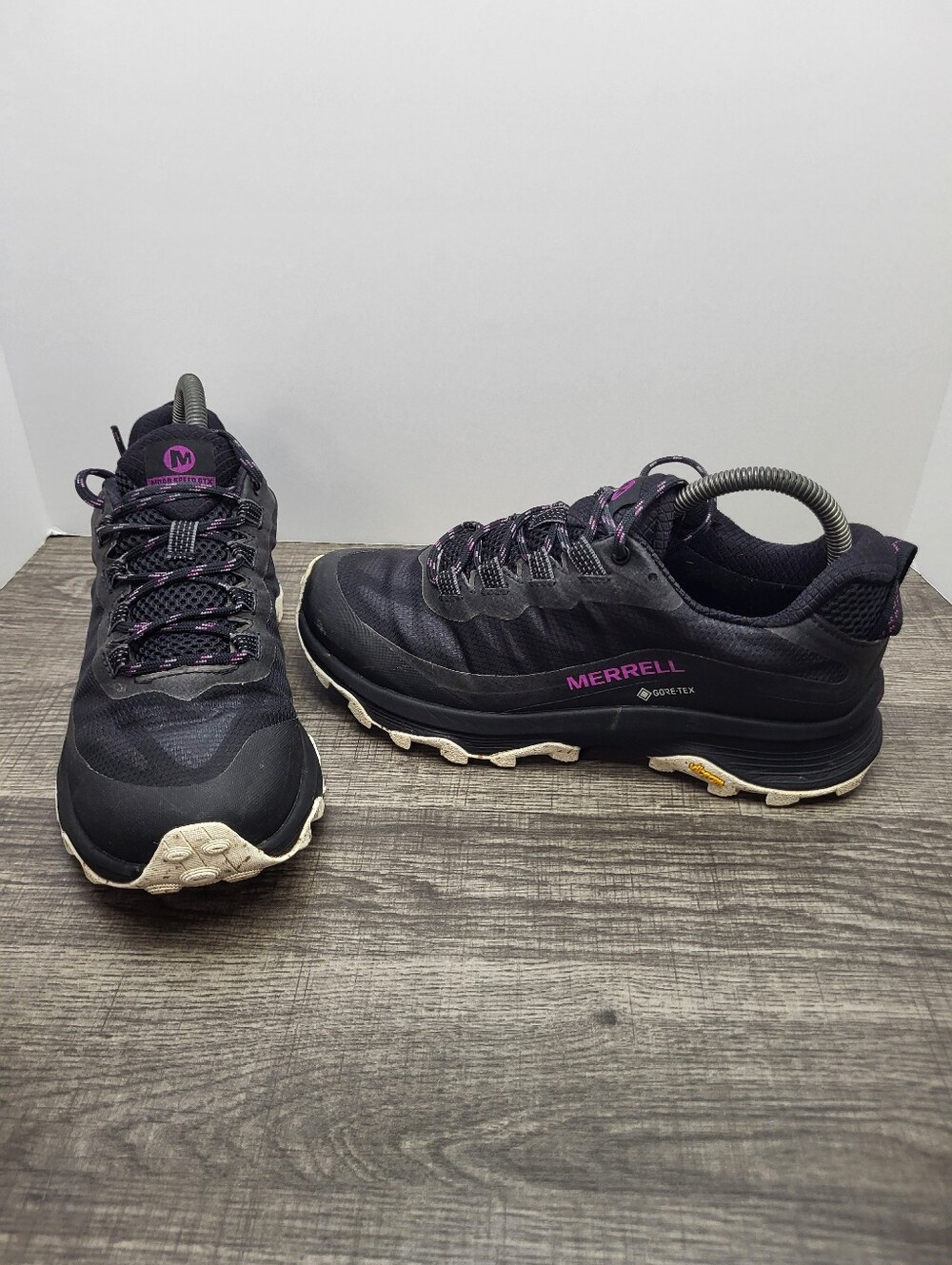 Merrell Moab Speed GTX Gore-Tex Womens Hiking Shoes Size 8 Black Trail Sneakers